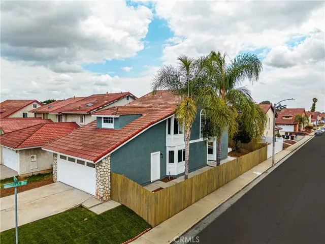 730 Grape Circle, Compton, California 90220