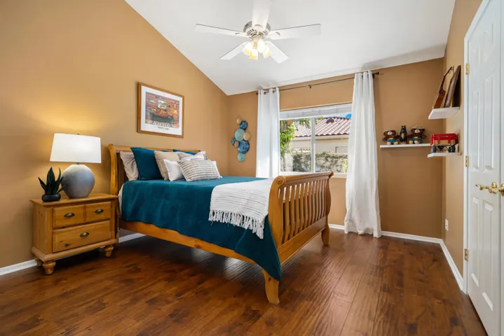 guest bedroom 4