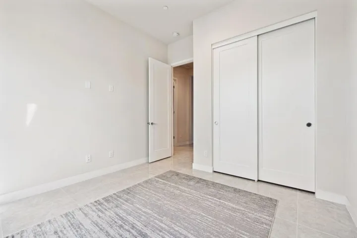 18-web-or-mls-8M4A4460
