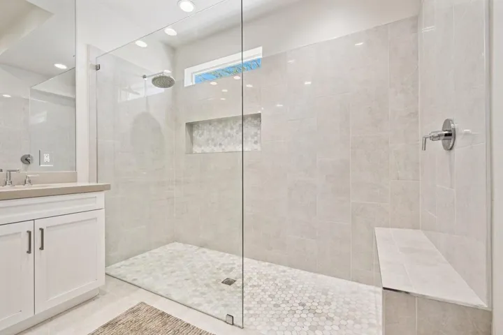 27-web-or-mls-8M4A4512