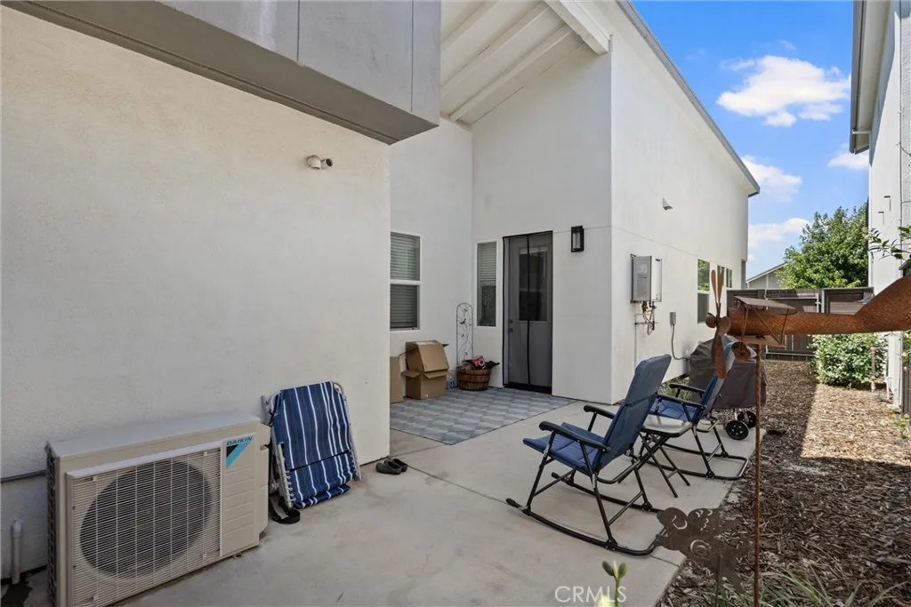 Main House Side Yard