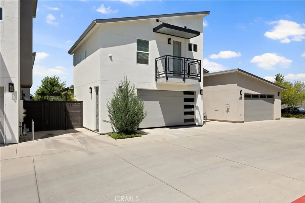 Main House Garage + Private ADU