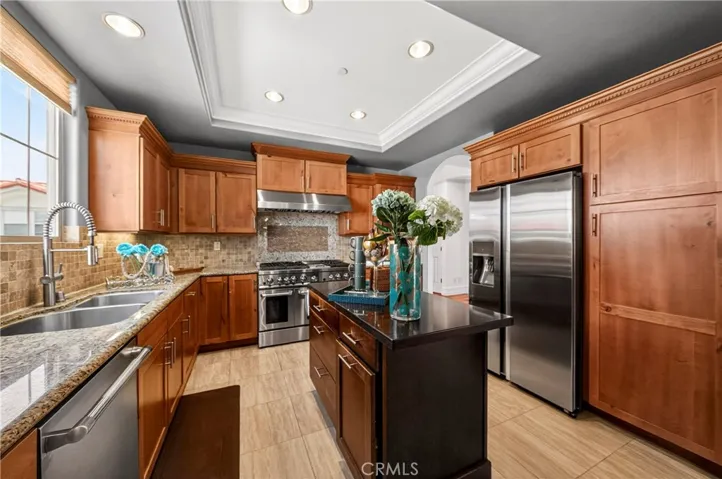 2nd floor - kitchen