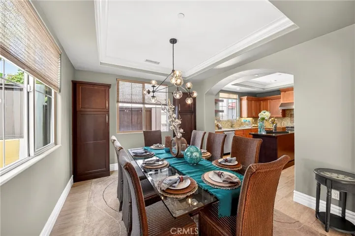 2nd floor - dining area