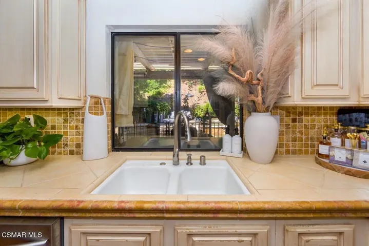 COTTONWOOD GROVE TRAIL KITCHEN SINK