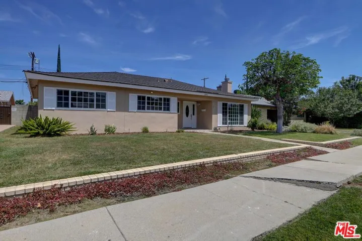 6840 Sausalito Avenue, West Hills, California 91307