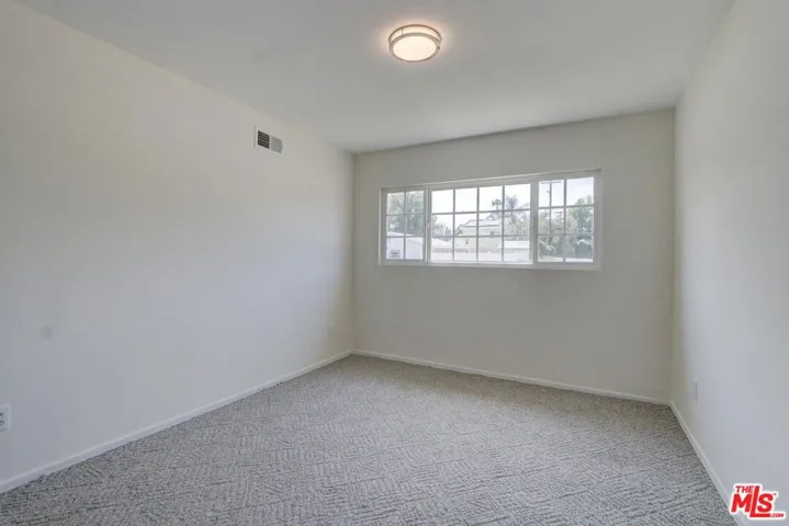 6840 Sausalito Avenue, West Hills, California 91307