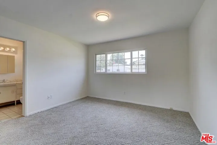 6840 Sausalito Avenue, West Hills, California 91307