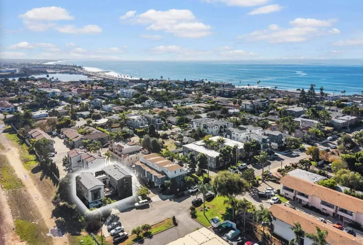 385 Juniper, Carlsbad, California 92008