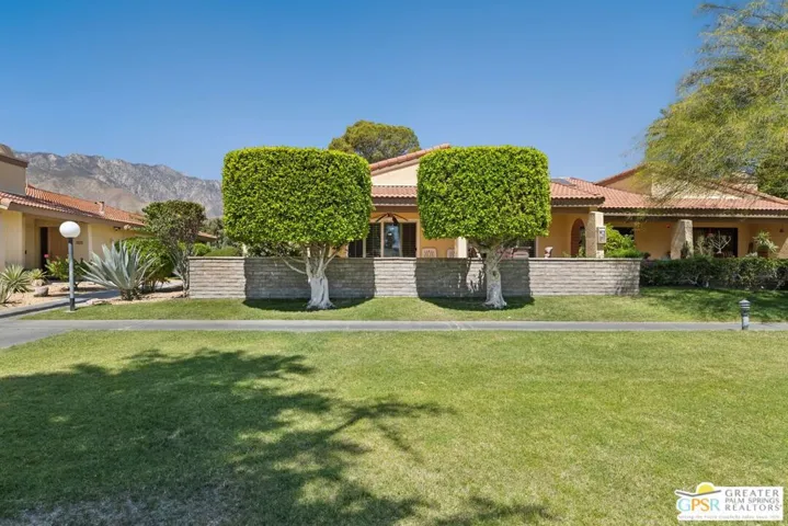 2671 N Whitewater Club Drive, Palm Springs, California 92262