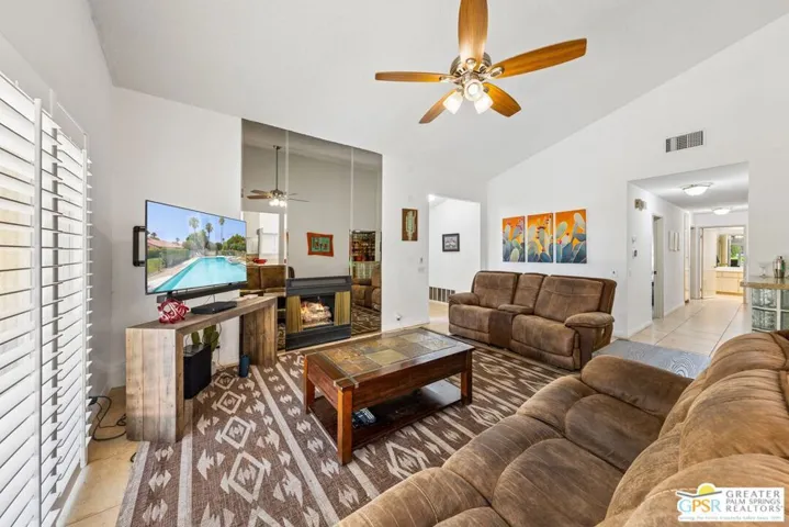 2671 N Whitewater Club Drive, Palm Springs, California 92262