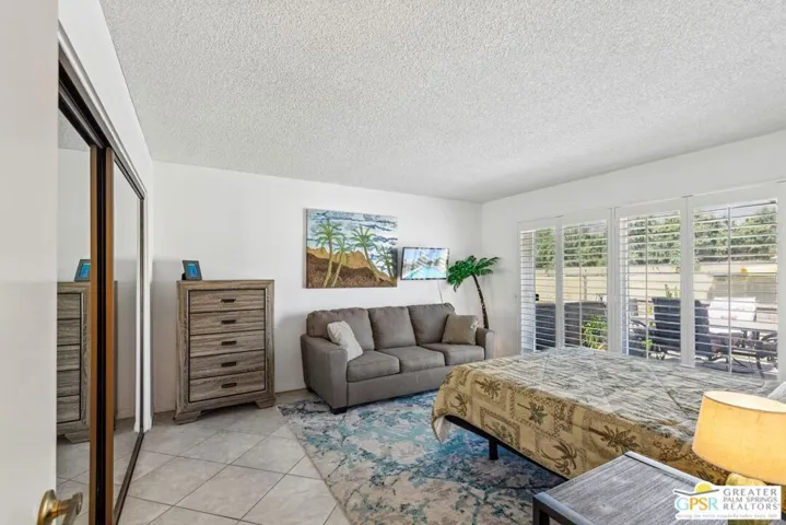 2671 N Whitewater Club Drive, Palm Springs, California 92262