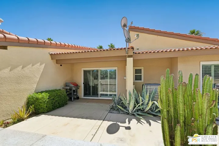 2671 N Whitewater Club Drive, Palm Springs, California 92262