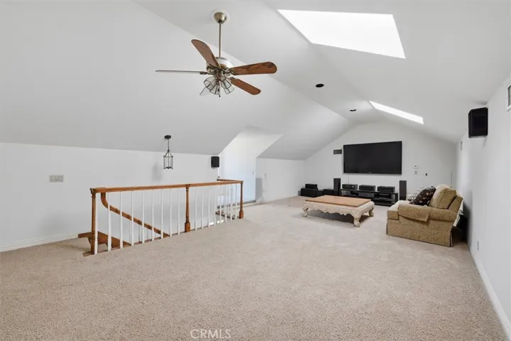 Loft/bonus room