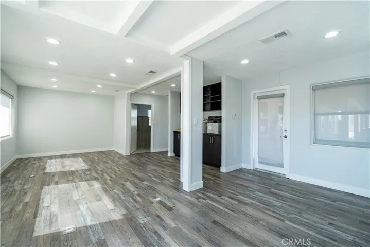 21948 Us Highway 18, Apple Valley, California 92307