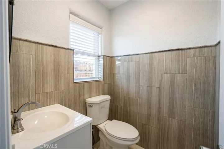 21948 Us Highway 18, Apple Valley, California 92307