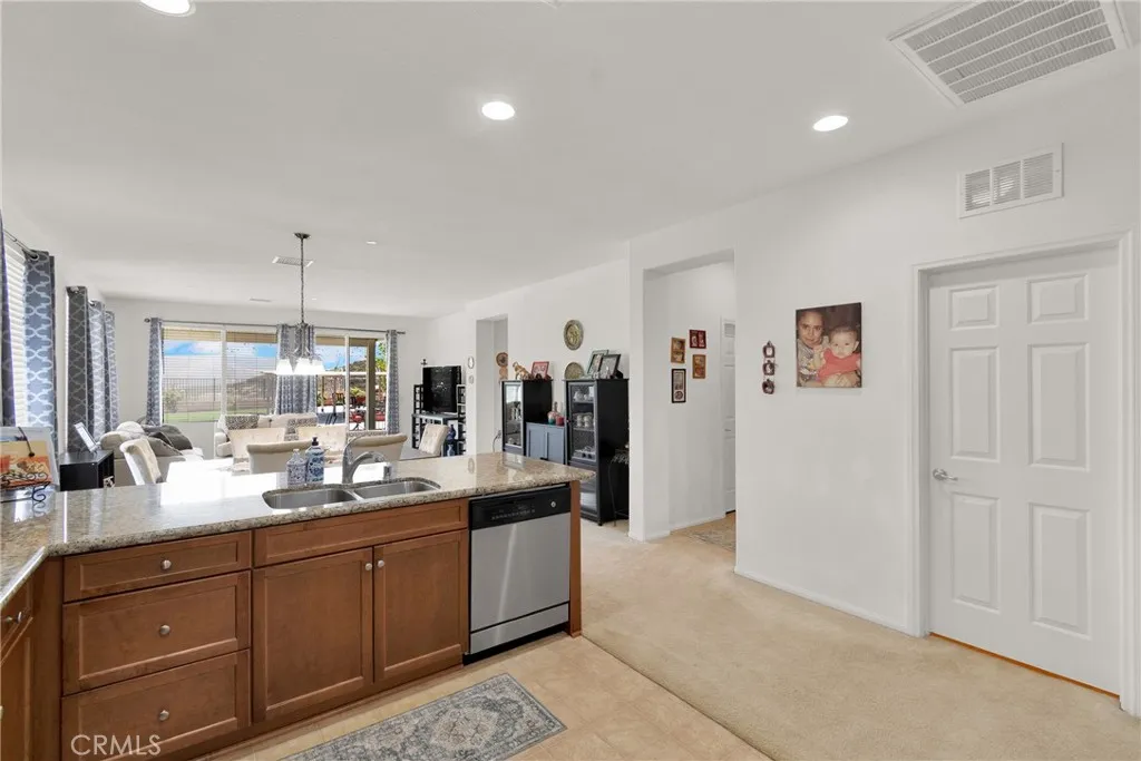 Open Kitchen