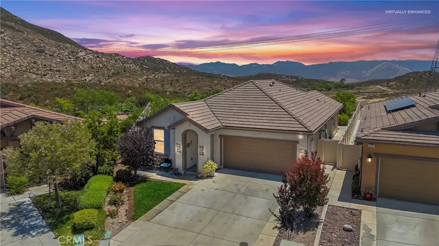 Beautiful Curbside Appeal