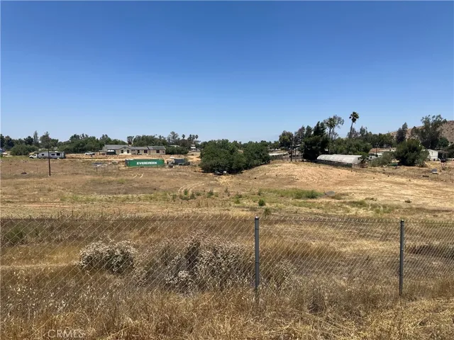 25361 Phillips, Perris, California 92570
