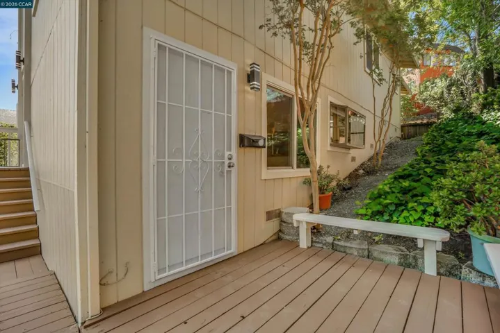 2271 Yale St, Martinez, California 94553