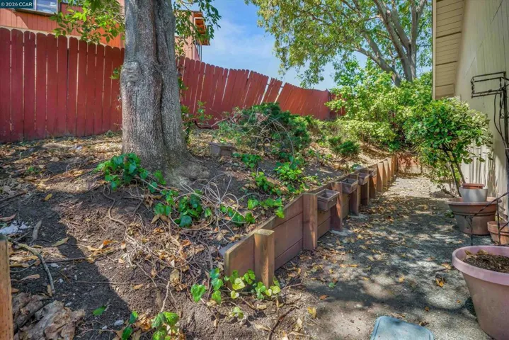 2271 Yale St, Martinez, California 94553