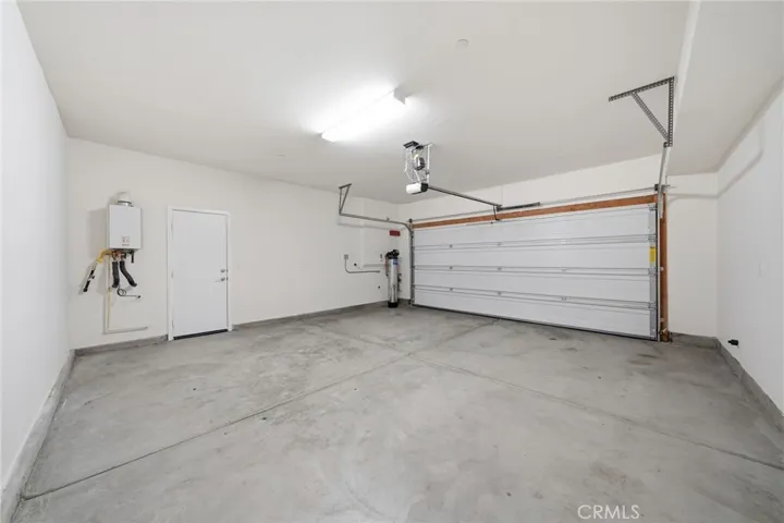 4231 Adishian, Corona, California 92883