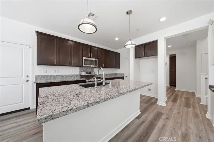 4231 Adishian, Corona, California 92883