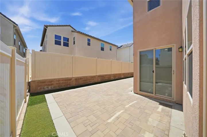 4231 Adishian, Corona, California 92883