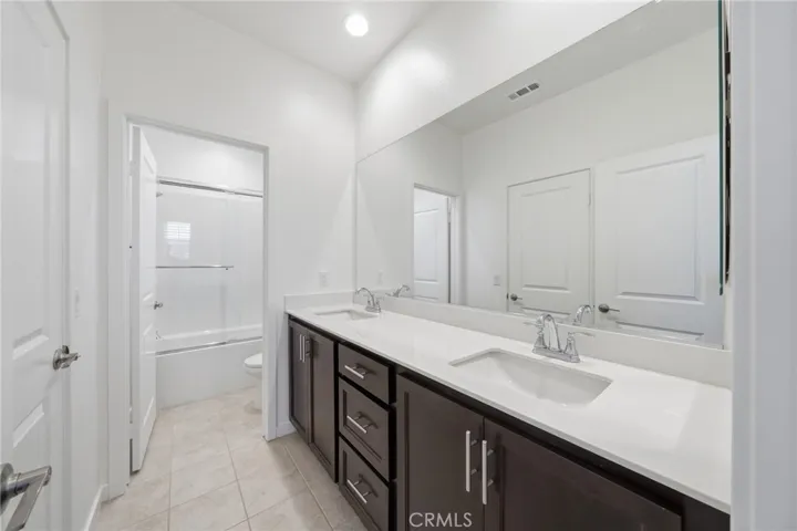 4231 Adishian, Corona, California 92883