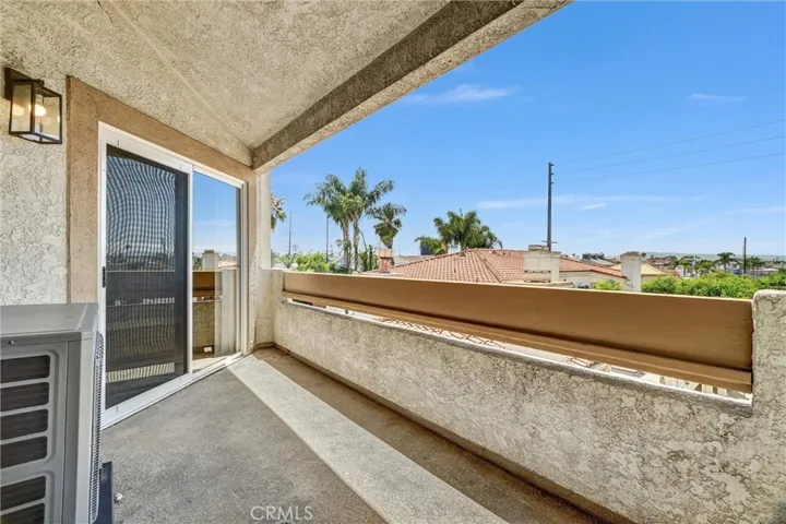 3605 E Anaheim Street 420, Long Beach, California 90804