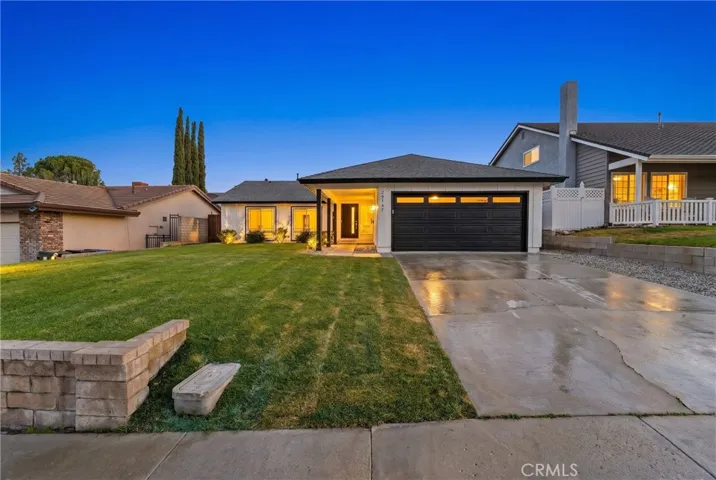29147 Lotusgarden Drive, Canyon Country, California 91387