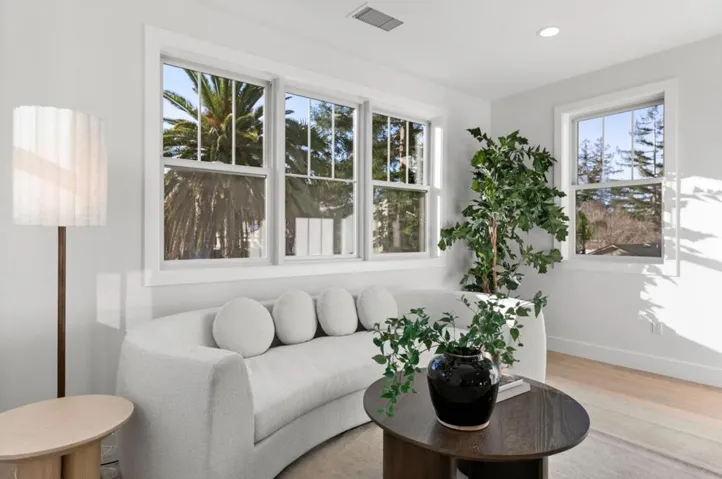 15675 El Gato Lane, Los Gatos, California 95032