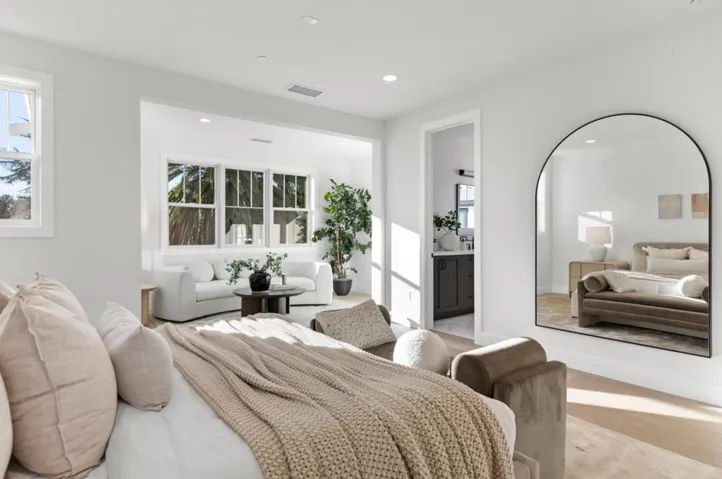 15675 El Gato Lane, Los Gatos, California 95032