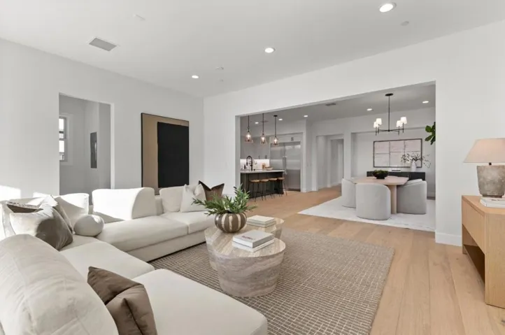15675 El Gato Lane, Los Gatos, California 95032