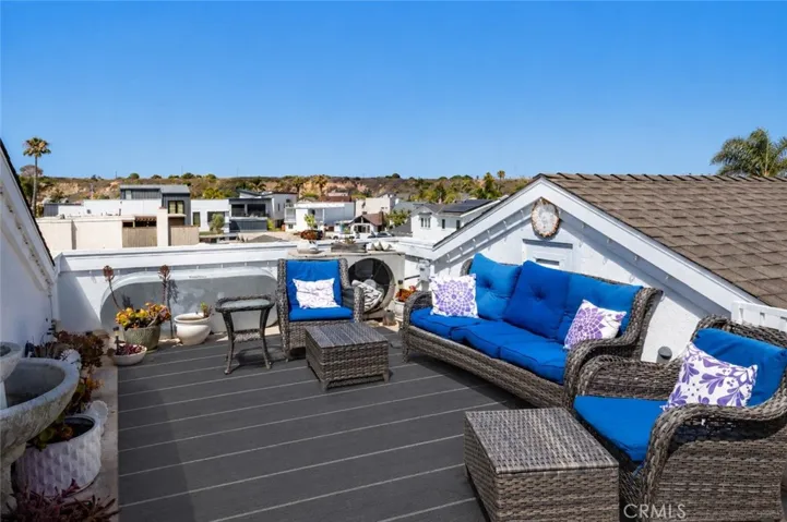 331 Walnut Street, Newport Beach, California 92663