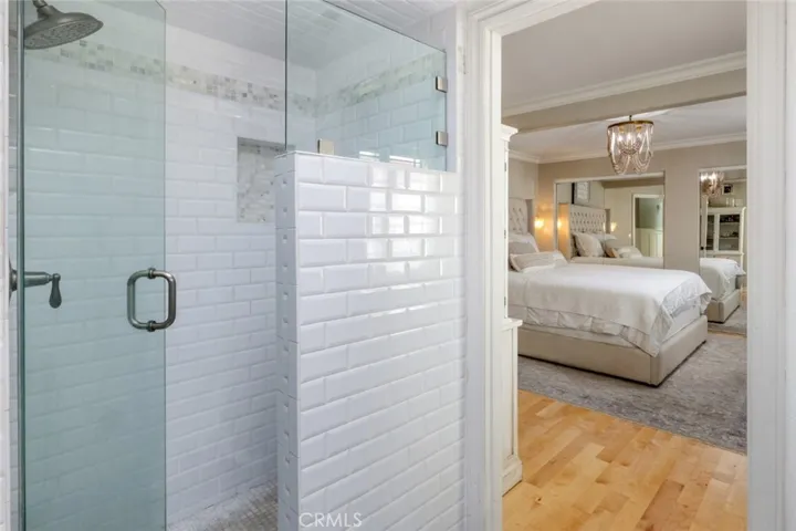 331 Walnut Street, Newport Beach, California 92663