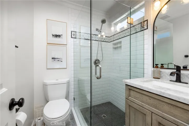 331 Walnut Street, Newport Beach, California 92663