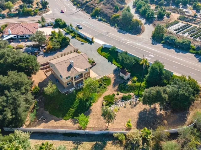 27636 Mountain Meadow Road, Escondido, California 92026
