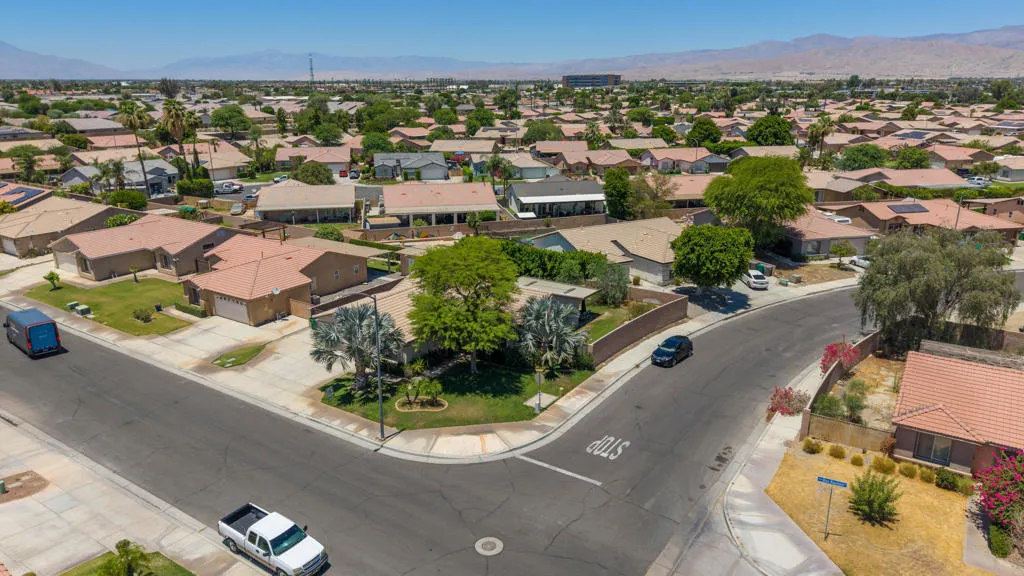 83124 blue mountain ct 10m (42 of 58)