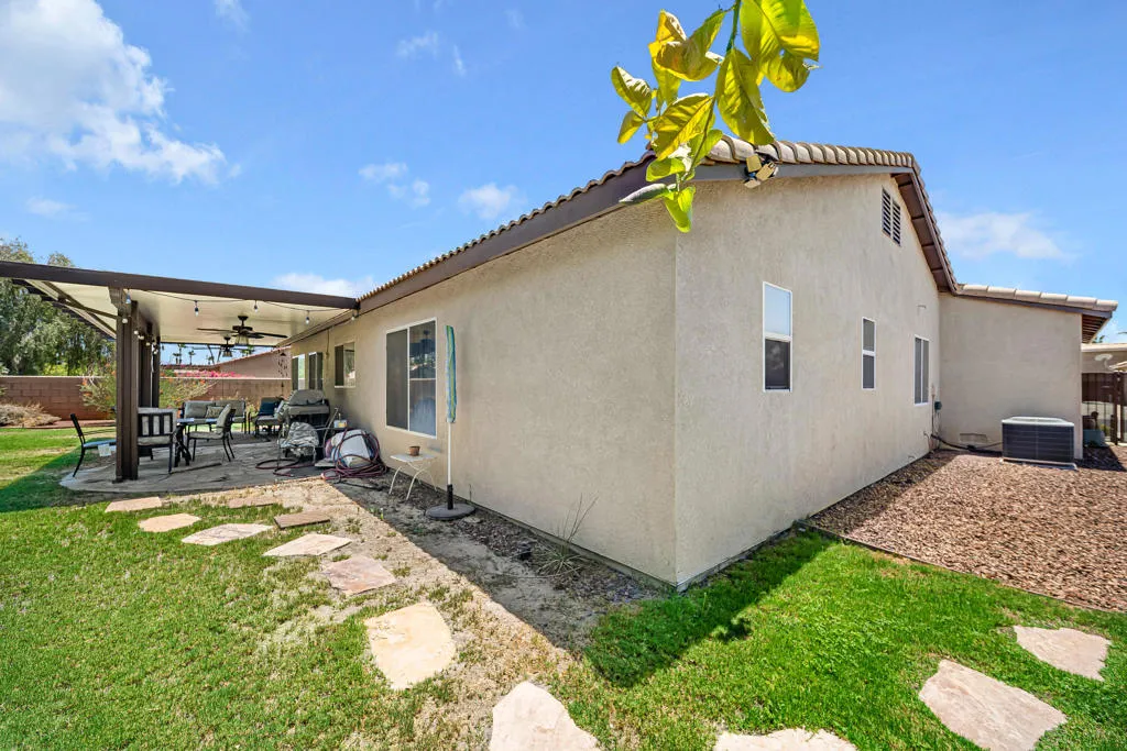 83124 blue mountain ct 10m (30 of 58)