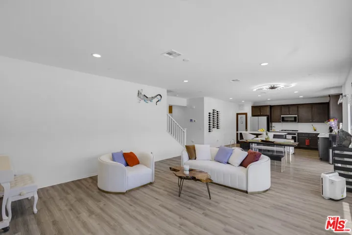 11789 Calenda Court, Victorville, California 92392