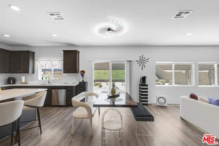 11789 Calenda Court, Victorville, California 92392