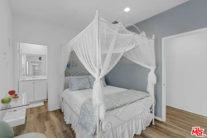 11789 Calenda Court, Victorville, California 92392