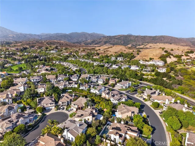 17 Brentwood, Coto De Caza, California 92679