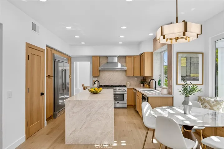 17 Brentwood, Coto De Caza, California 92679