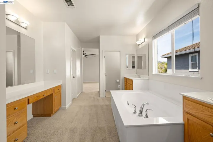 6217 Crystal Springs Circle, Discovery Bay, California 94505-2628