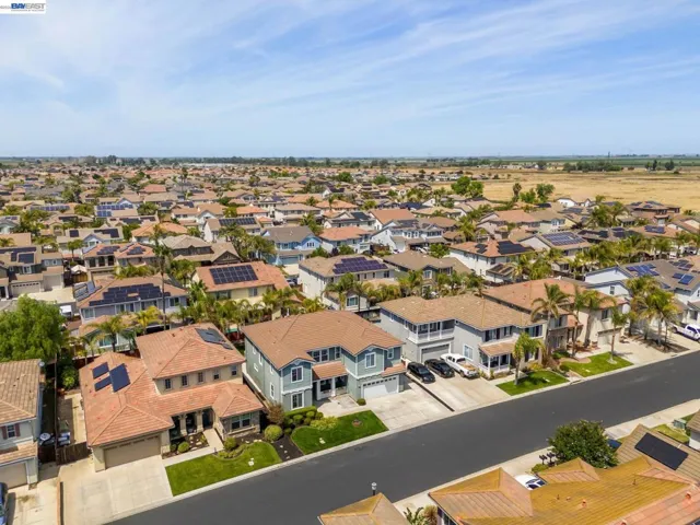6217 Crystal Springs Circle, Discovery Bay, California 94505-2628