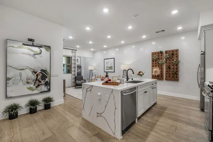 1000 Berryessa Lane 211, Davis, California 95616