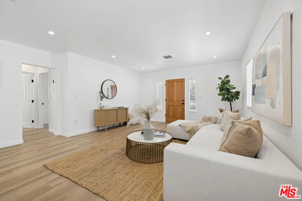 11946 Aneta Street, Culver City, California 90230 — photo 4