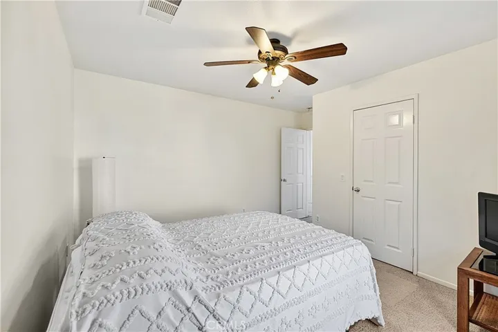 3601 Crevice Way, Perris, California 92570